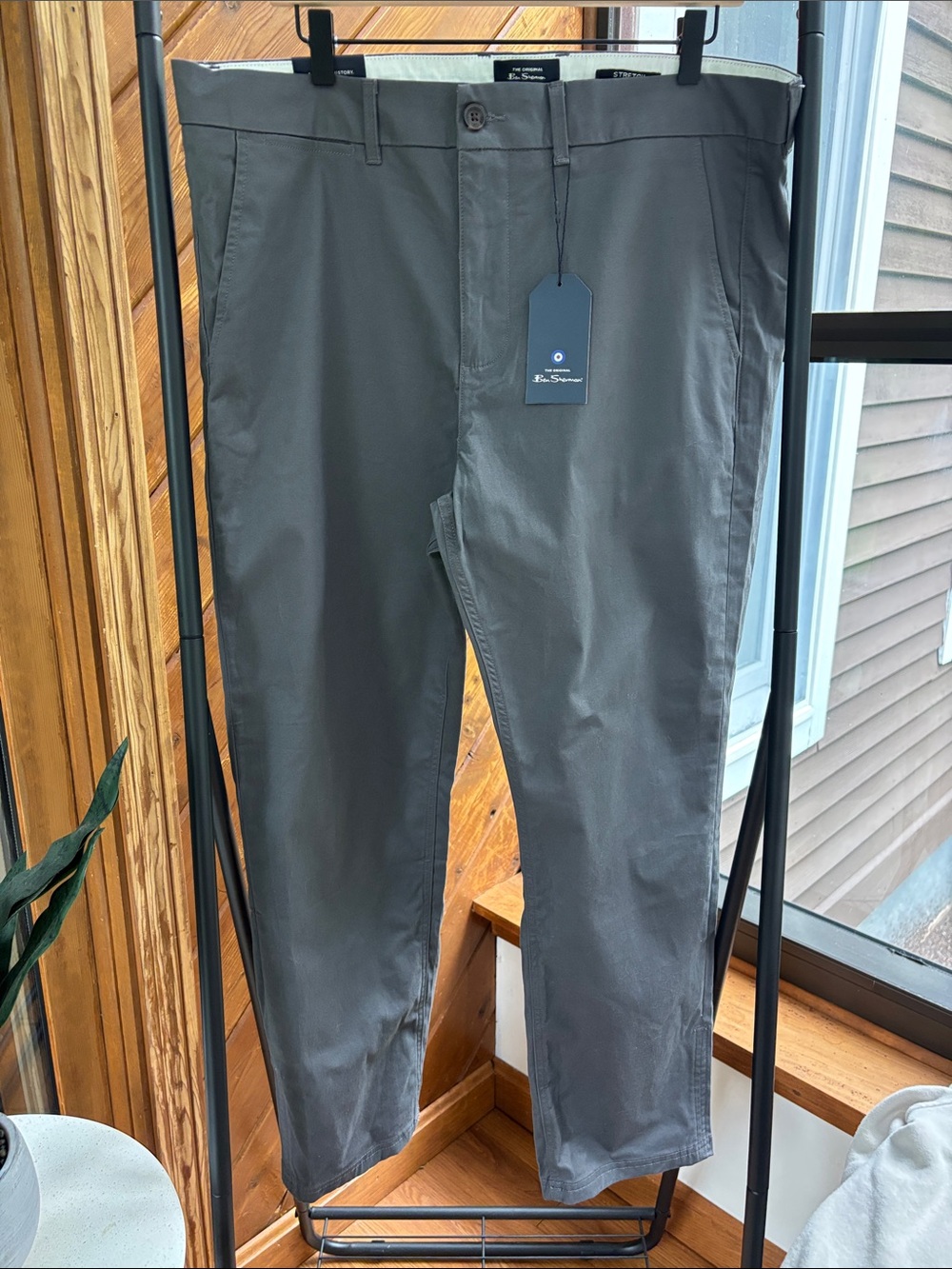 Ben Sherman Men's Charcoal Gray Chinos